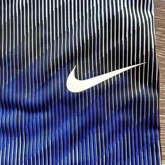 Nike Dri Fit Pro Cropped Leggings Active Performance Womens sz M Blue - Picture 2 of 5